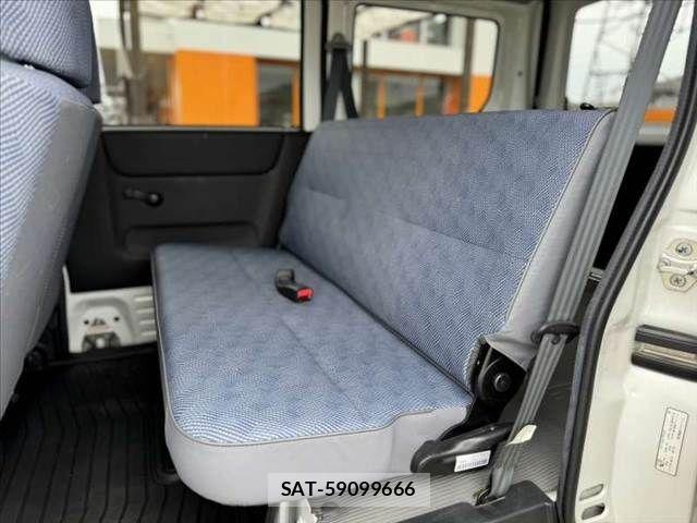 Honda ACTY VAN 2017-04 7499290-17