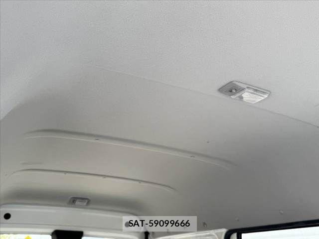 Honda ACTY VAN 2017-04 7499290-25