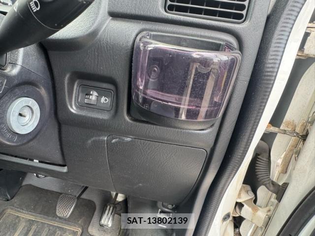 Honda ACTY VAN 2014-03 7960332-17