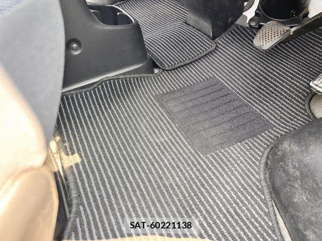 Honda ACTY VAN 2018-04 8206024-22