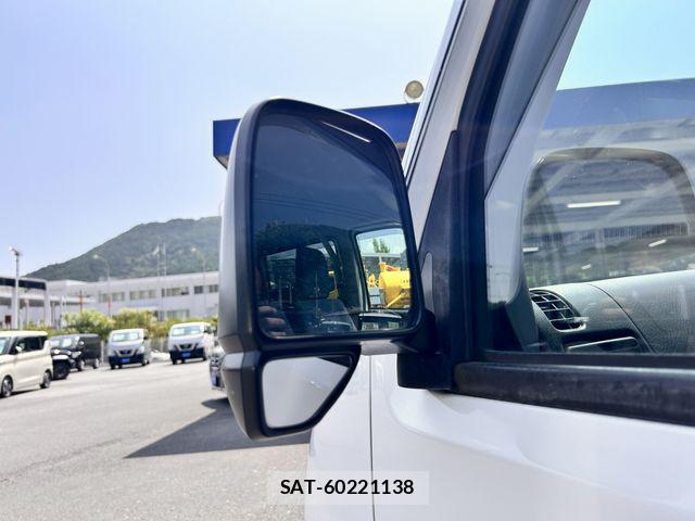 Honda ACTY VAN 2018-04 8206024-24