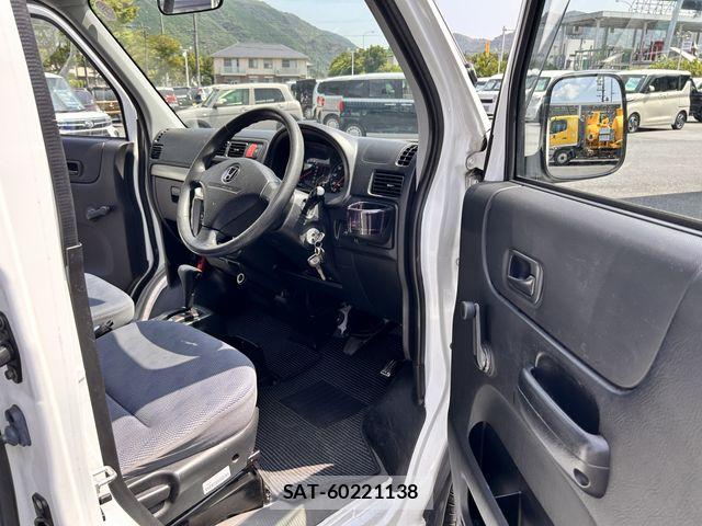 Honda ACTY VAN 2018-04 8206024-6
