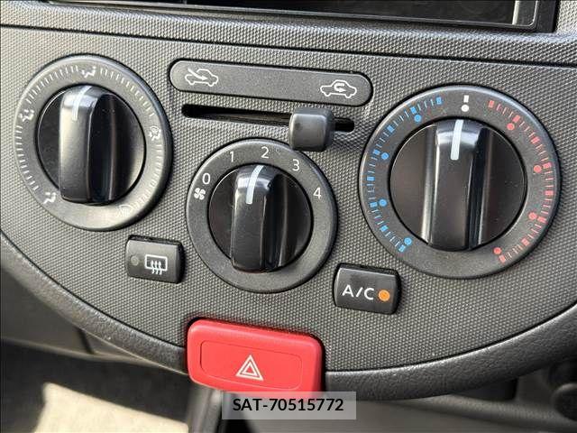 Nissan AD EXPERT 2022-01 6901364-11