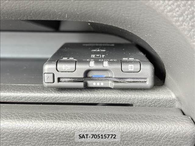 Nissan AD EXPERT 2022-01 6901364-16