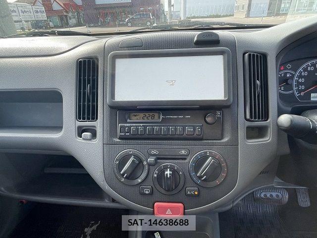 Nissan AD VAN 2011-03 3370842-12