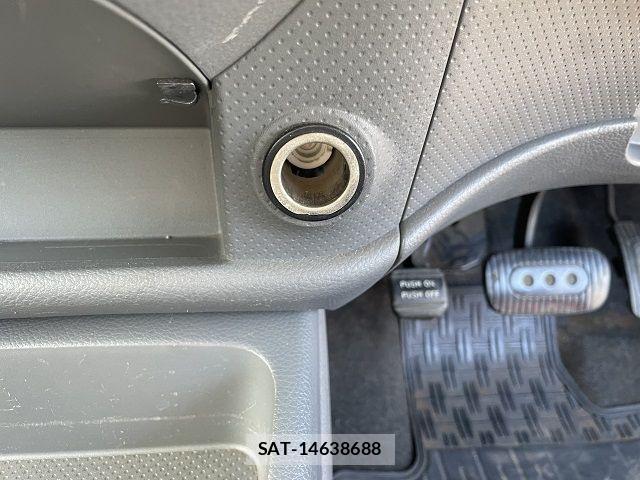 Nissan AD VAN 2011-03 3370842-13