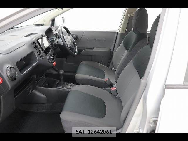 Nissan AD VAN 2022-03 6494500-11