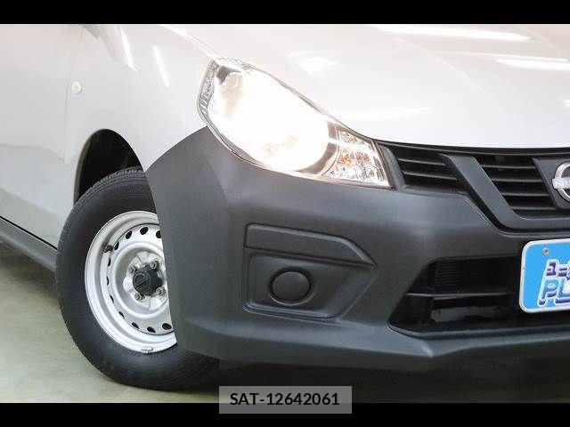 Nissan AD VAN 2022-03 6494500-22