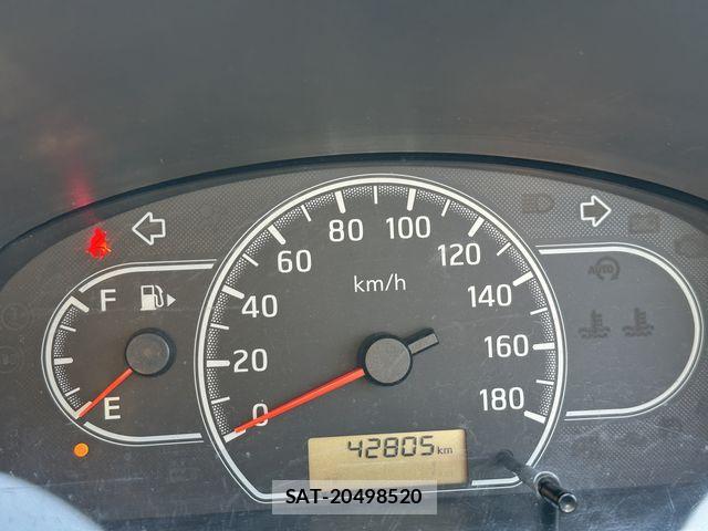 Nissan AD VAN 2019-12 6901366-17