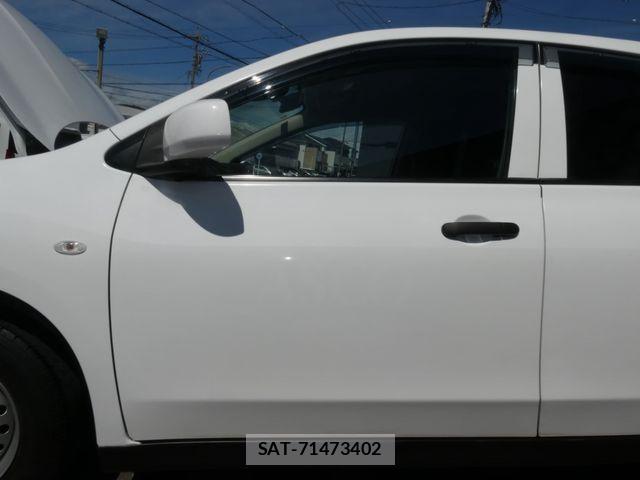 Nissan AD VAN 2022-01 7249601-5