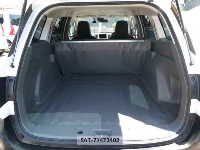 Nissan AD VAN 2022-01 7249601-6