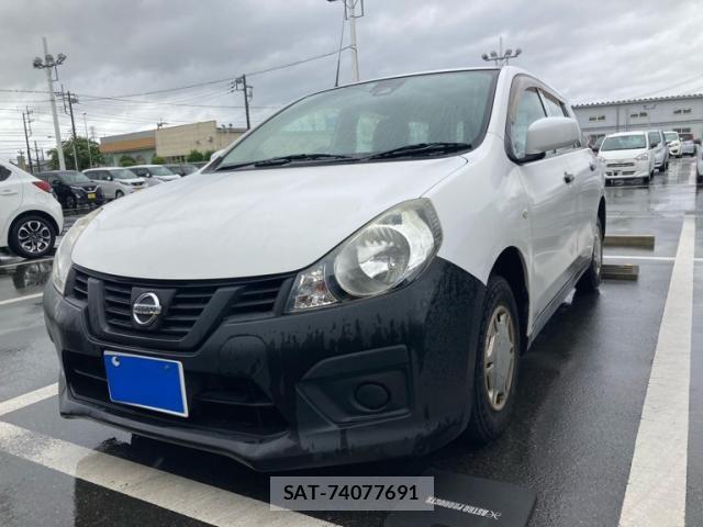 Nissan AD VAN 2017-06 7249597-1