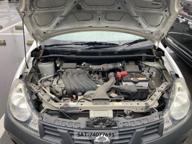 Nissan AD VAN 2017-06 7249597-20