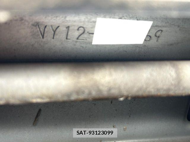 Nissan AD VAN 2015-06 7452572-17