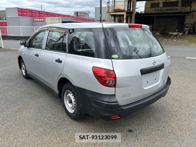 Nissan AD VAN 2015-06 7452572-6