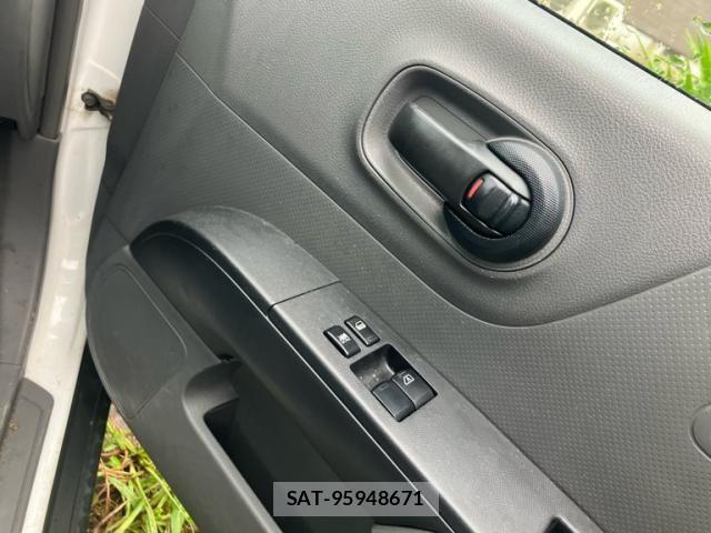 Nissan AD VAN 2007-11 7452575-12