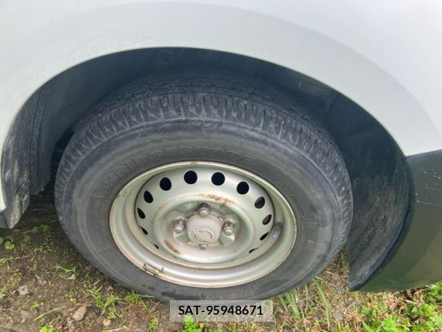Nissan AD VAN 2007-11 7452575-18