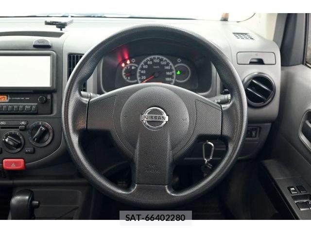 Nissan AD VAN 2012-05 7452573-18