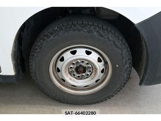Nissan AD VAN 2012-05 7452573-6