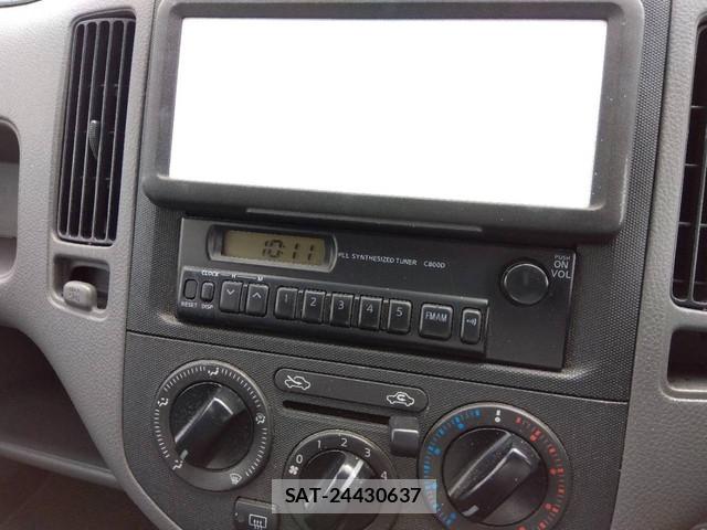Nissan AD VAN 2012-05 7386619-4