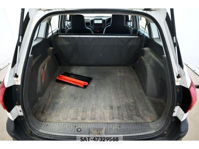 Nissan AD VAN 2011-02 7452574-13
