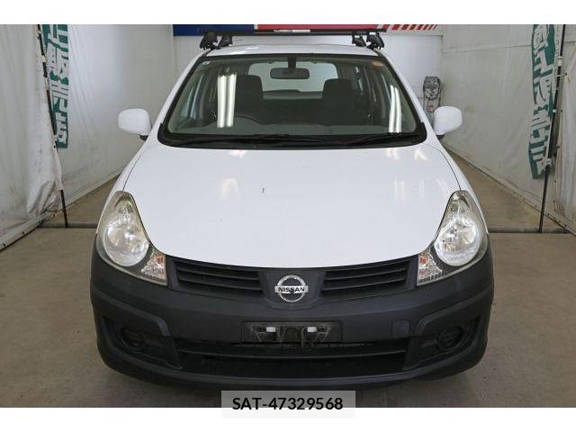 Nissan AD VAN 2011-02 7452574-4
