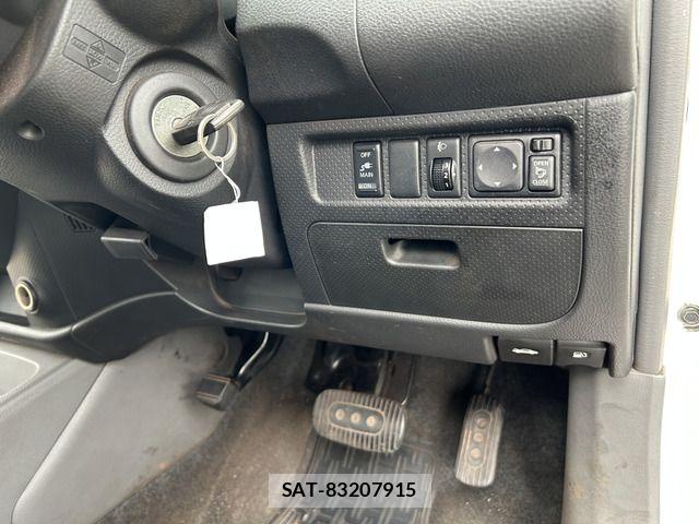 Nissan AD VAN 2015-11 7452571-13