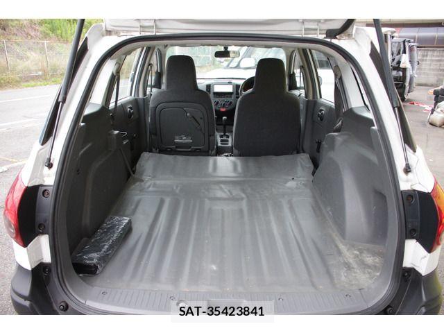 Nissan AD VAN 2016-05 7499291-19