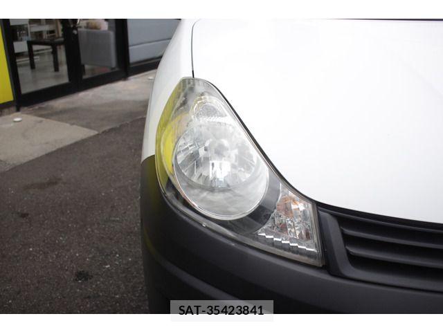 Nissan AD VAN 2016-05 7499291-7