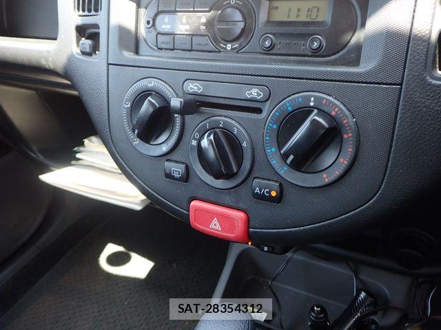 Nissan AD VAN 2016-05 7499292-13