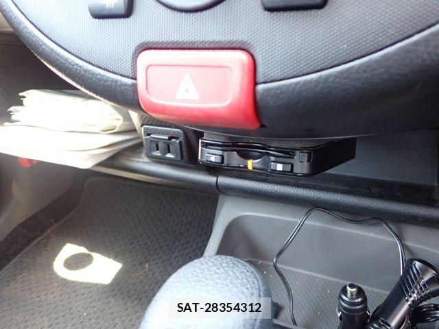 Nissan AD VAN 2016-05 7499292-14