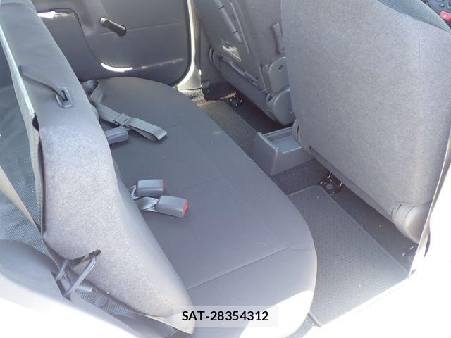 Nissan AD VAN 2016-05 7499292-18