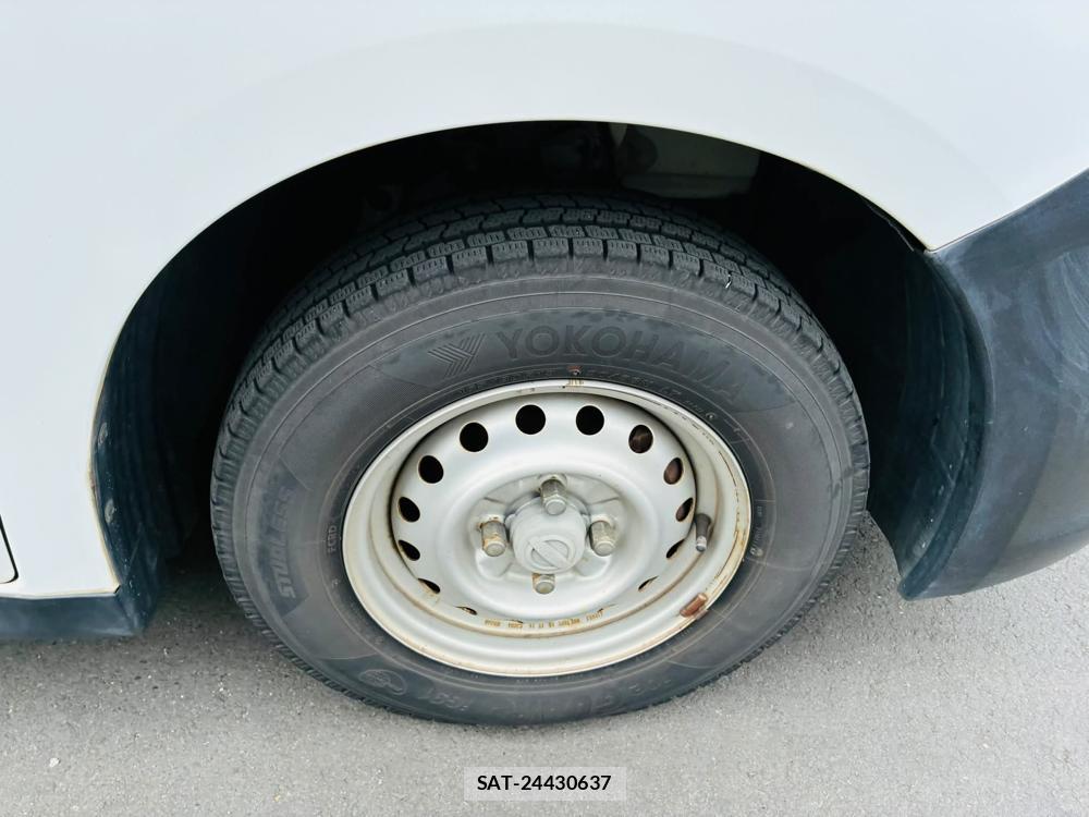 Nissan AD VAN 2012-05 7386619-28