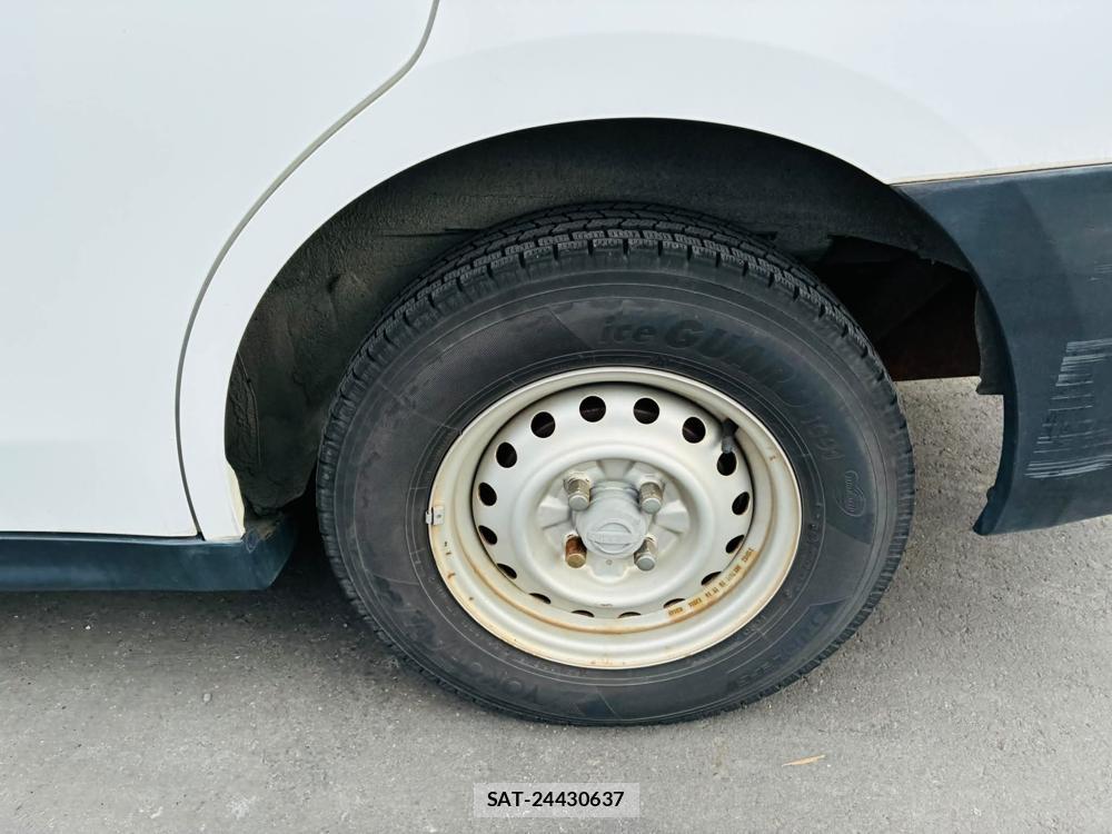 Nissan AD VAN 2012-05 7386619-30