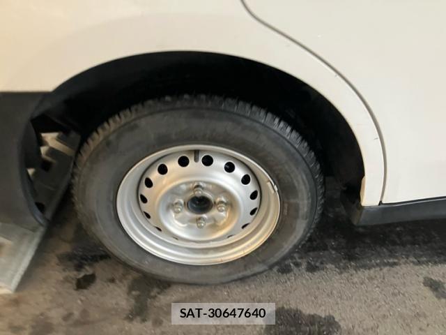 Nissan AD VAN 2016-07 7720021-3