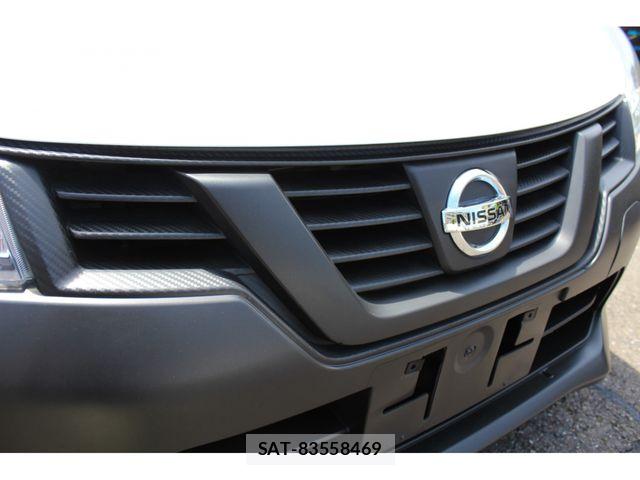 Nissan AD VAN 2021-03 7875071-3