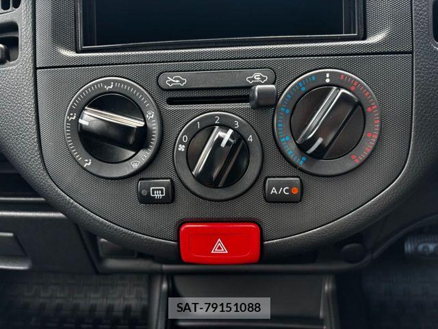 Nissan AD VAN 2023-07 8072652-11