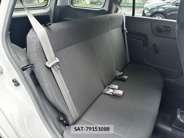 Nissan AD VAN 2023-07 8072652-14