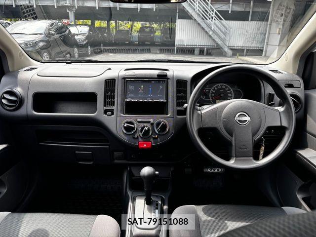 Nissan AD VAN 2023-07 8072652-1