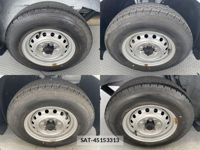 Nissan AD VAN 2021-12 8097712-26