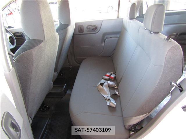 Nissan AD VAN 2025-05 8097711-27
