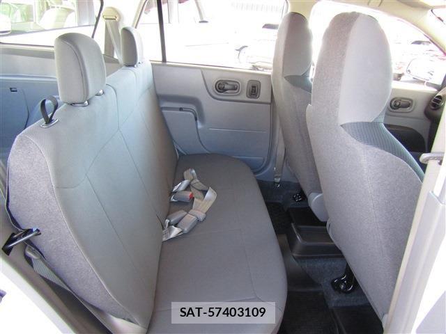 Nissan AD VAN 2025-05 8097711-6