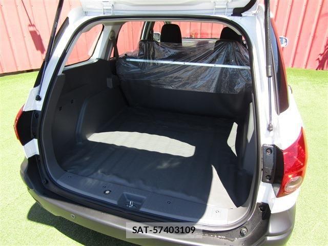 Nissan AD VAN 2025-05 8097711-7