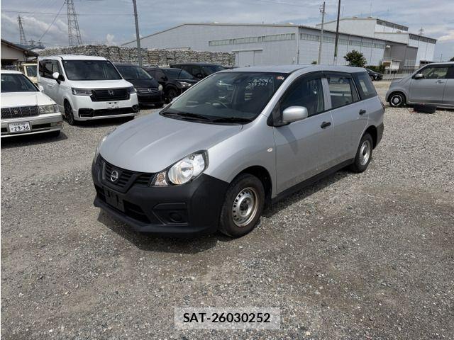 Nissan AD VAN 2022-04 8157733-0