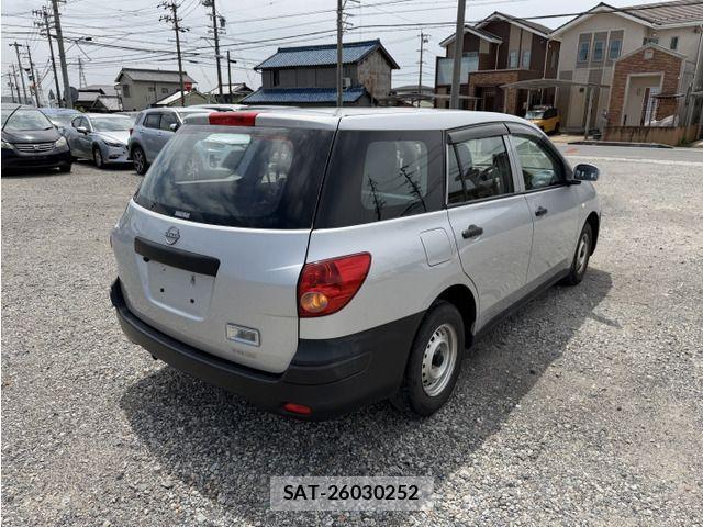 Nissan AD VAN 2022-04 8157733-1