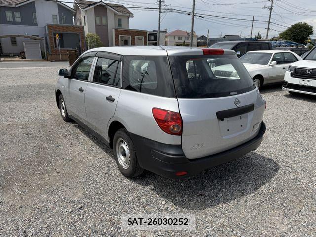 Nissan AD VAN 2022-04 8157733-5