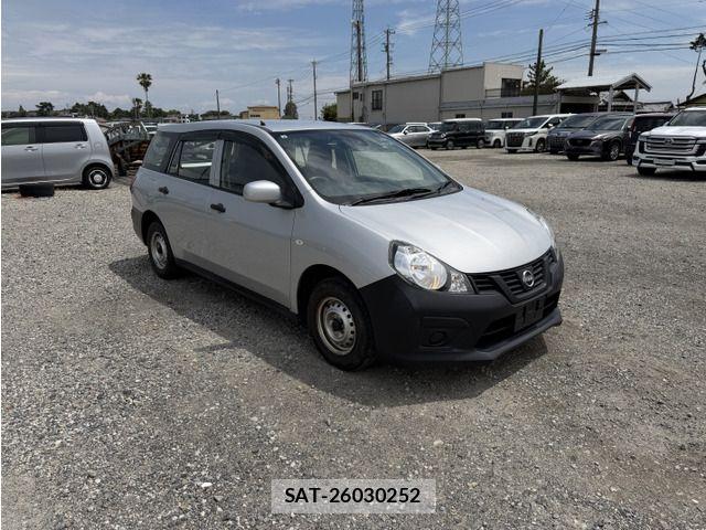 Nissan AD VAN 2022-04 8157733-8