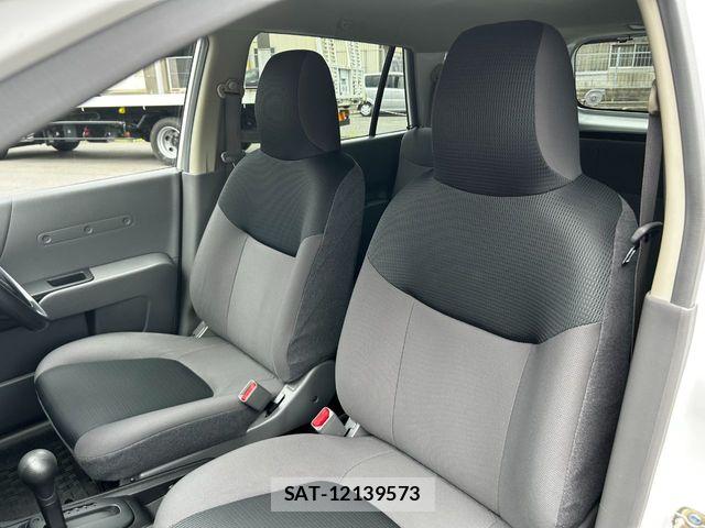Nissan AD VAN 2023-07 8157734-22