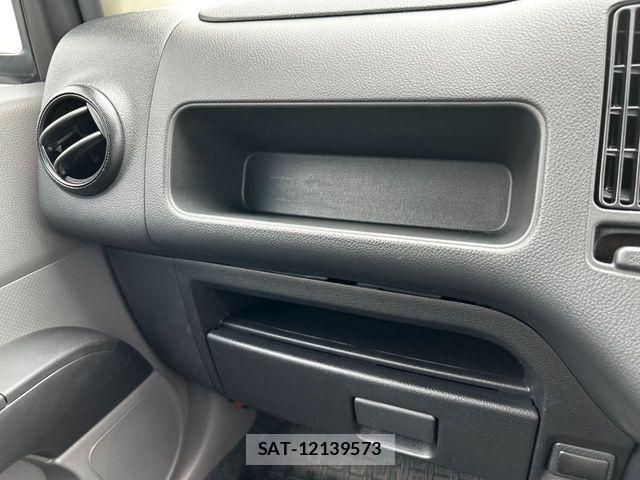 Nissan AD VAN 2023-07 8157734-25