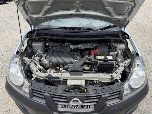 Nissan AD VAN 2022-04 8206039-3